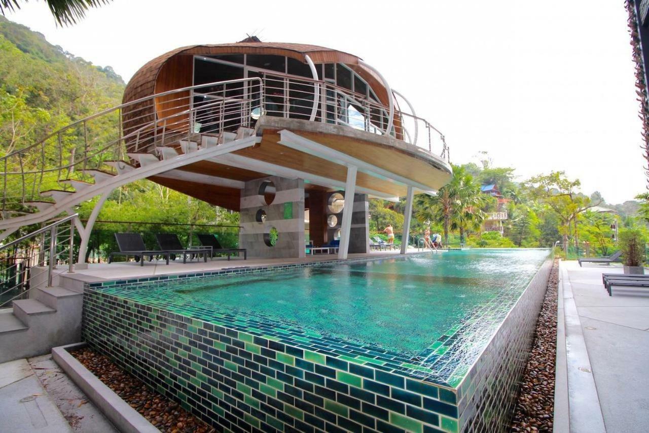 Emerald Terrace Patong Екстериор снимка