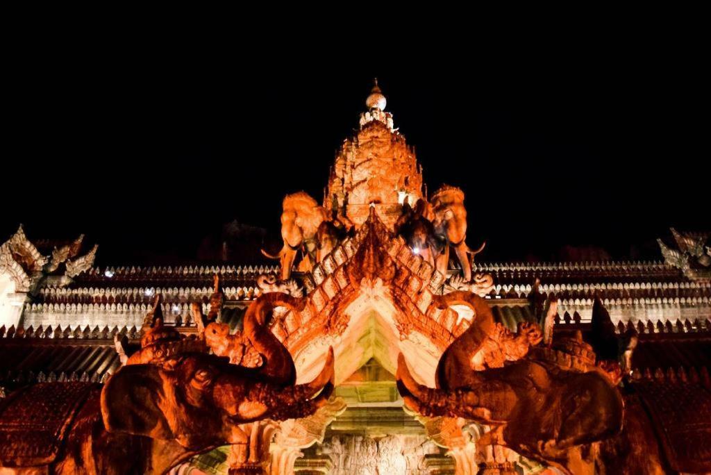 Emerald Terrace Patong Екстериор снимка