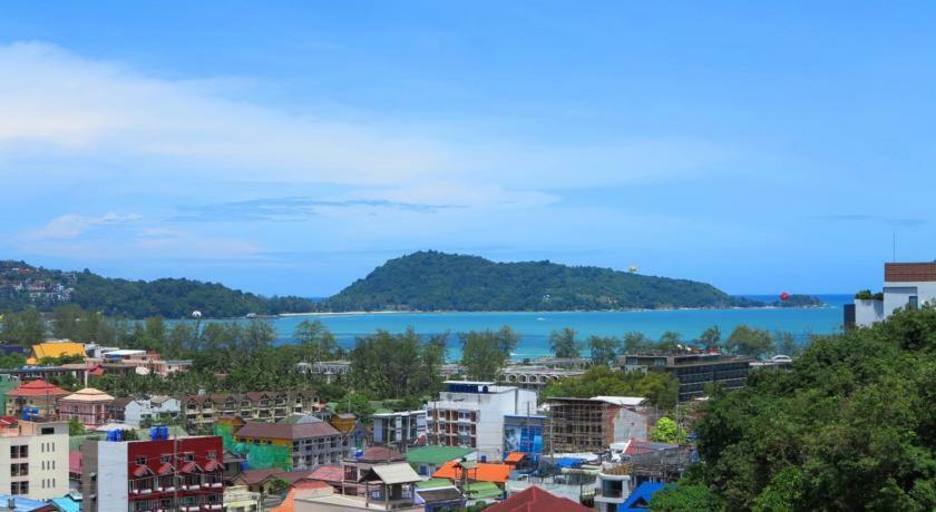 Emerald Terrace Patong Екстериор снимка